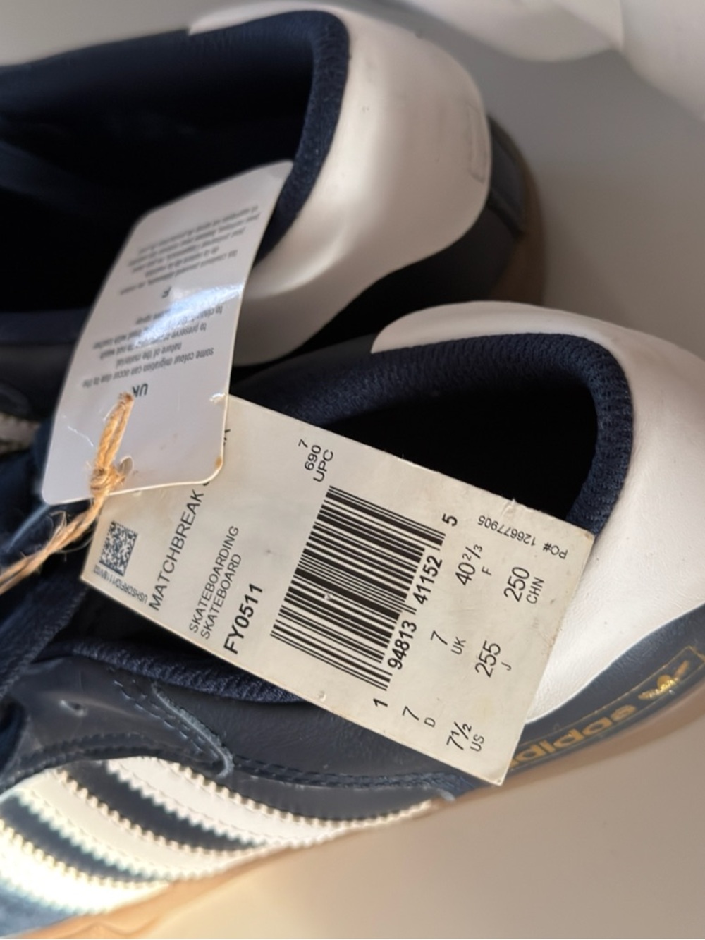 Brand new Adidas Matchbreak sneakers 👟🔥
Never worn, comes with original tags. - Picture 6 of 8